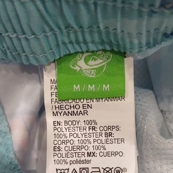 Quiksilver Men's Blue Tropical Print Shorts - Picture 6 of 17